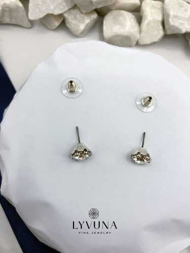 گوشواره شاخه گل با الماس